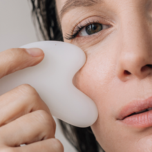 Load image into Gallery viewer, Daily Nourishing Oil Serum